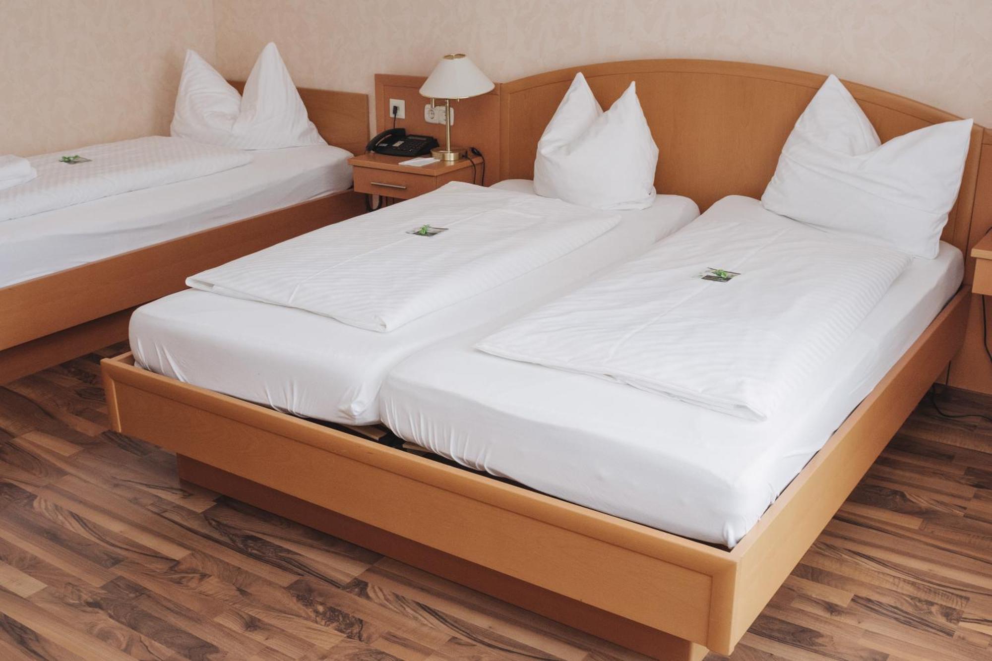 Flair Hotel Gruener Baum Donaueschingen Esterno foto