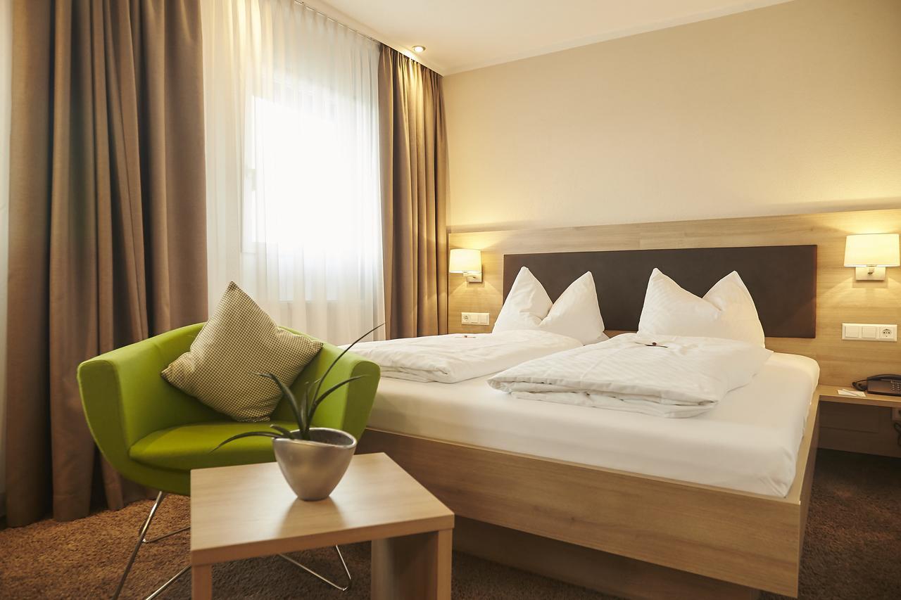 Flair Hotel Gruener Baum Donaueschingen Esterno foto