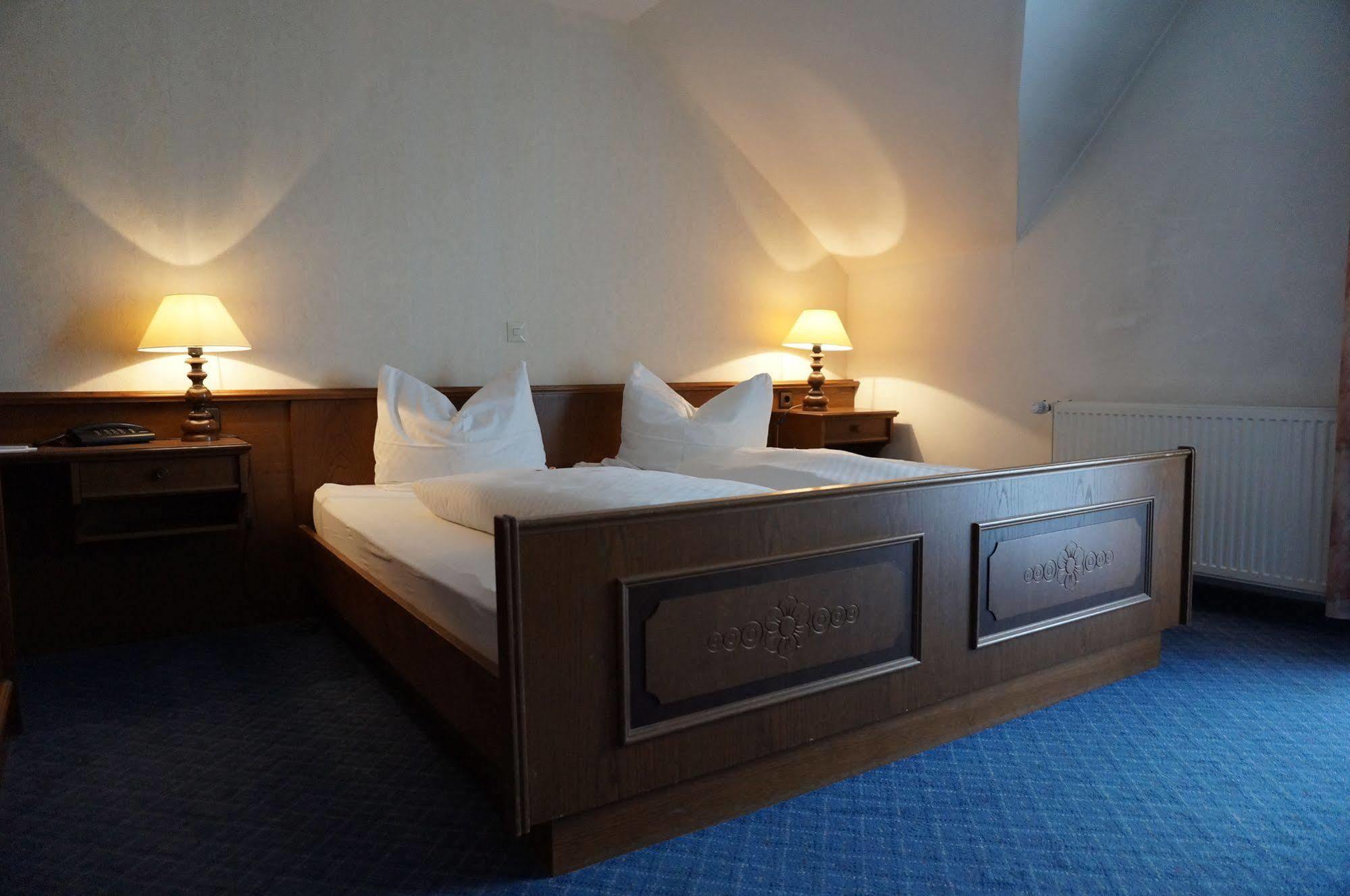 Flair Hotel Gruener Baum Donaueschingen Esterno foto
