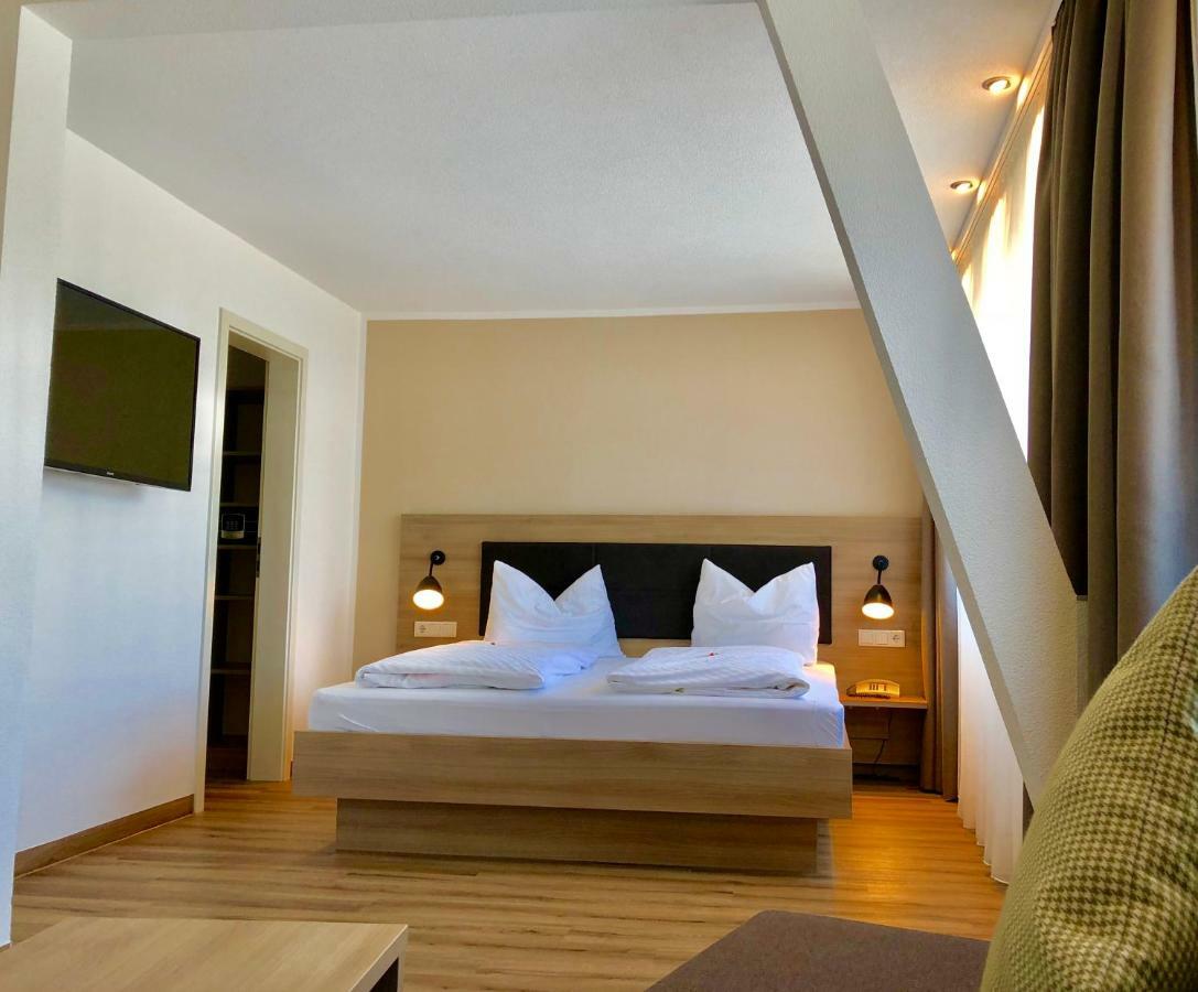 Flair Hotel Gruener Baum Donaueschingen Esterno foto