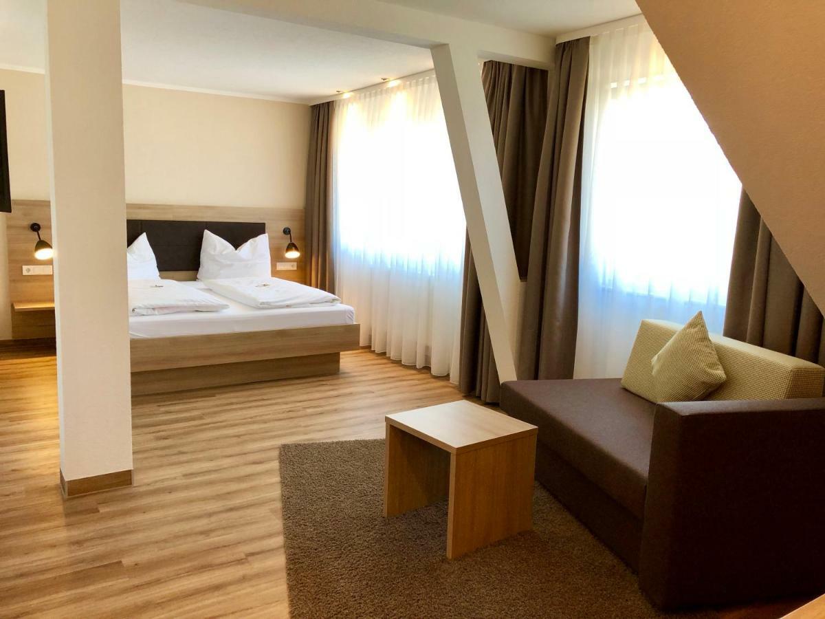Flair Hotel Gruener Baum Donaueschingen Esterno foto